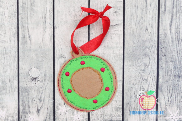 Decorative Christmas Wreath Ornament Review